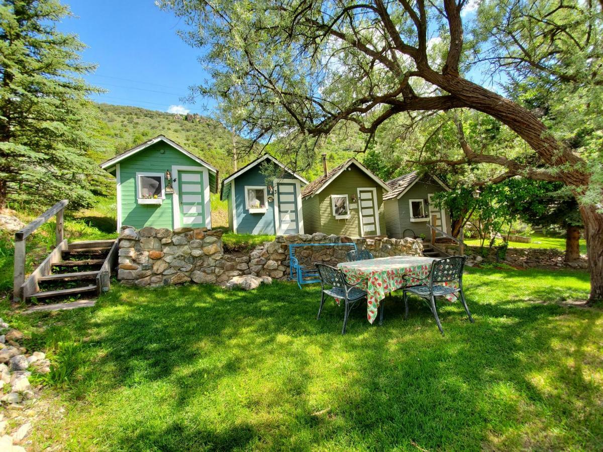Bristol Cabins لافا هوت سبرينغس المظهر الخارجي الصورة