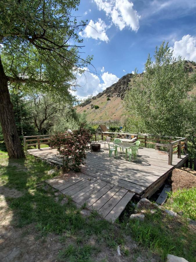 Bristol Cabins لافا هوت سبرينغس المظهر الخارجي الصورة